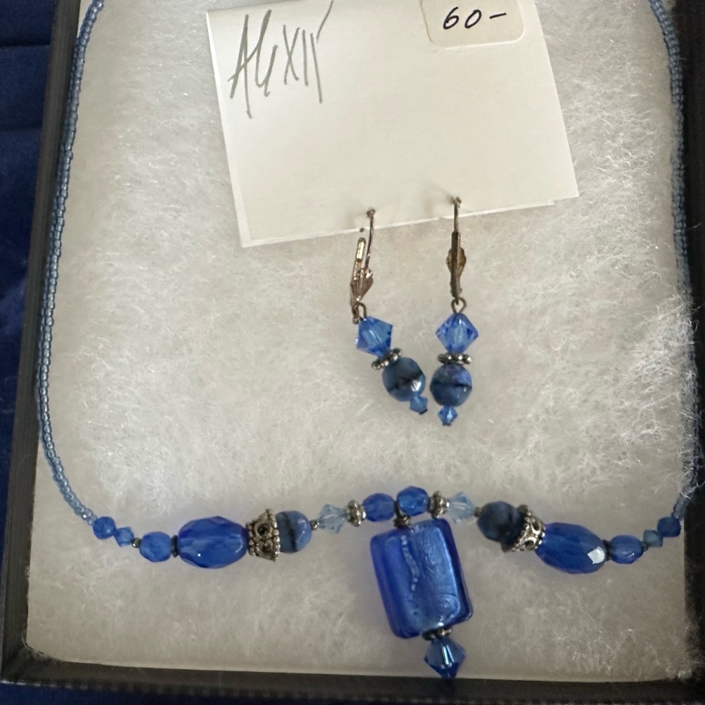 HANDMADE BY GREEK JEWLER Blue Beaded Necklace and Earring Set